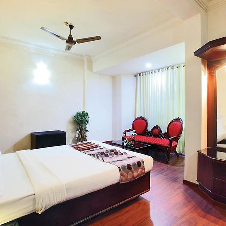 Trichur Towers Thrissur Eksteriør bilde